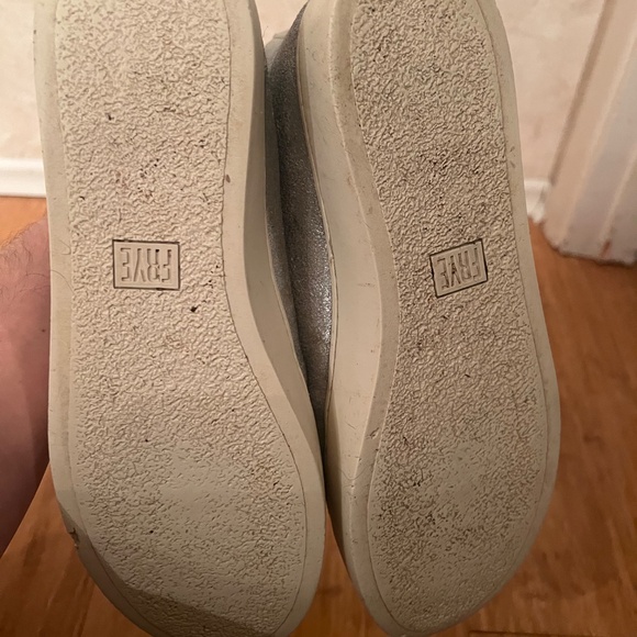 Frye Lena Silver leather zip high tops - Picture 6 of 7